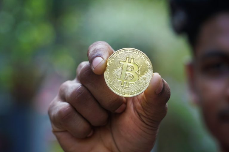 Investir via l augmentation du nombre de BTC en Côte d Ivoire Une Stratégie d Investissement Numérique